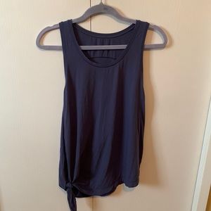 Size 6 side type blue/purple tank